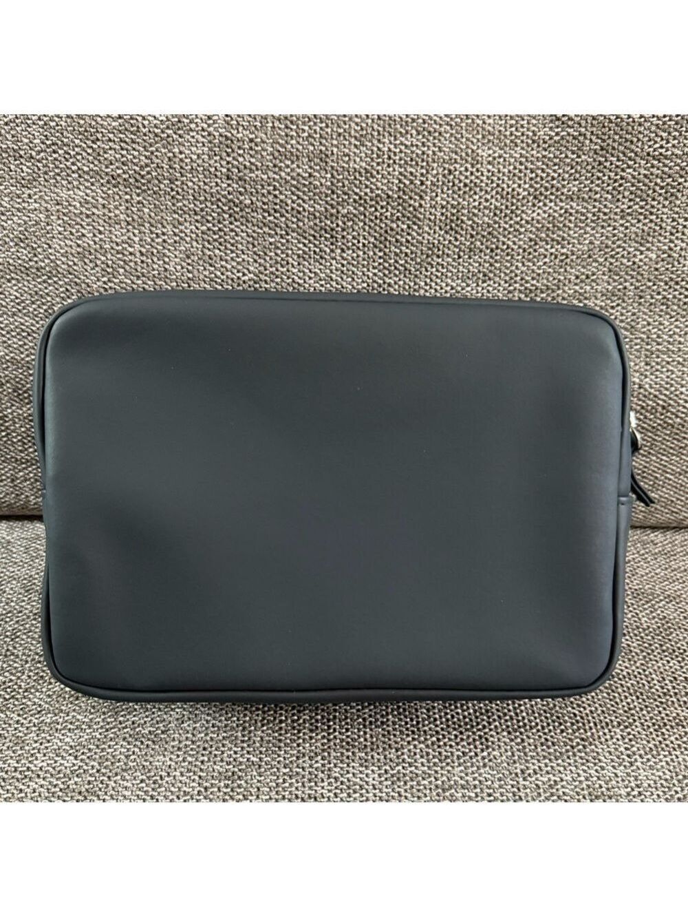Prada Beauty Men’s Travel Pouch Toiletry Bag Navy Blue Authentic New - Picture 6 of 12